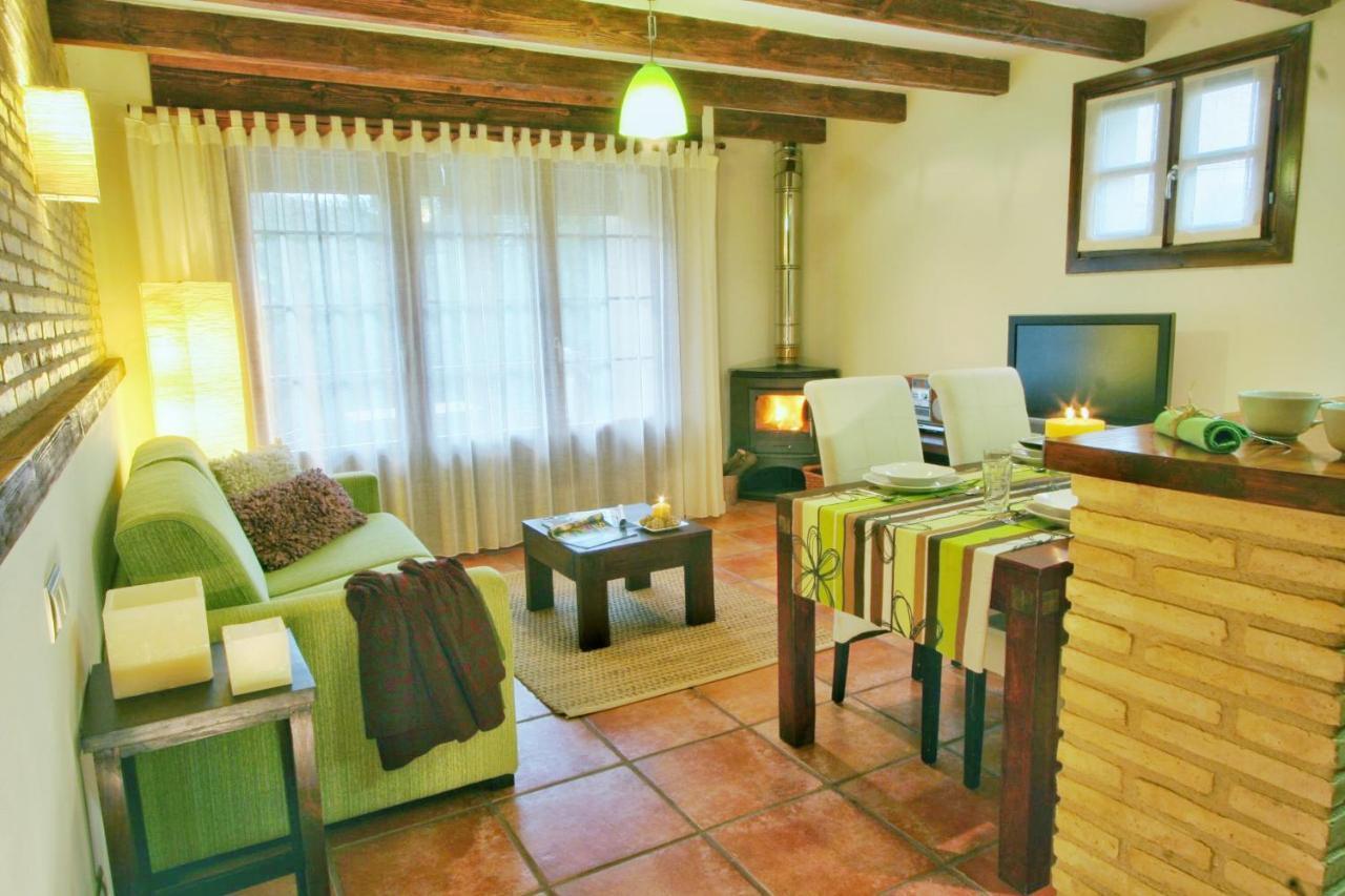 Apartamentos Uncastillo Eksteriør bilde